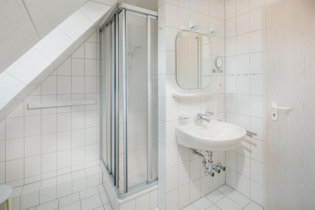 Haus Dwarslooper - Wohnung Luentje Norderney Eksteriør bilde